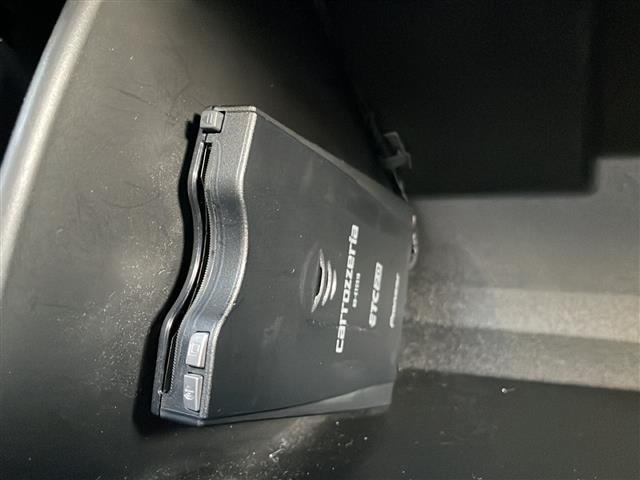 ＦＪクルーザー ファイナルエディション　ＴＲＤフロントスキッドプレート　ＴＲＤマフラー　ＧＩＧＥＡＲリアラダー　ルーフキャリア　社外ＬＥＤヘッドライト　社外バイカラーＬＥＤフォグランプ　社外ステアリング　社外ＳＤナビ（23枚目）