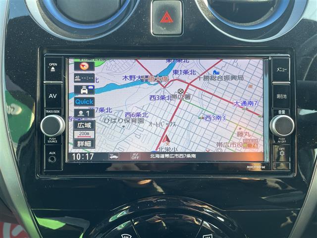 ノート e-パワーオーテック FOUR 4WD ワンオーナー 純正SDナビ フルセグ/CD/DVD/BT/ラジオ アラウンドビューカメラ インテリジェントルームミラー クルーズコントロール 衝突軽減ブレーキ レーンキープアシスト(5枚目)