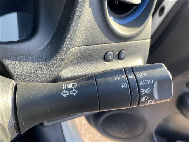 ノート e-パワーオーテック FOUR 4WD ワンオーナー 純正SDナビ フルセグ/CD/DVD/BT/ラジオ アラウンドビューカメラ インテリジェントルームミラー クルーズコントロール 衝突軽減ブレーキ レーンキープアシスト(15枚目)
