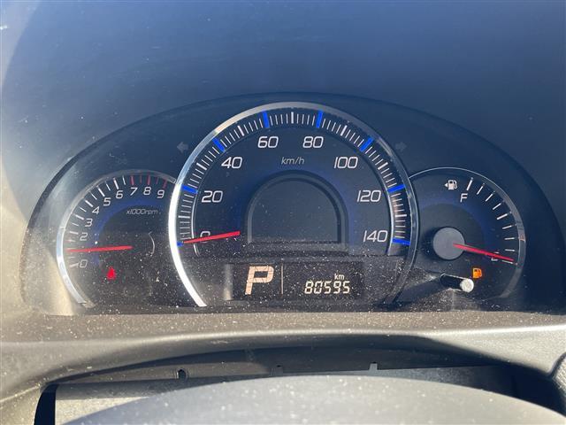 ワゴンＲスティングレー Ｘ　４ＷＤ　社外ナビ　フルセグ／ＣＤ／ＤＶＤ／ラジオ　プッシュスタート　シートヒーター　ＨＩＤヘッドライト　フォグランプ　ＥＴＣ　アームレスト　フロアマット　ドアバイザー（6枚目）