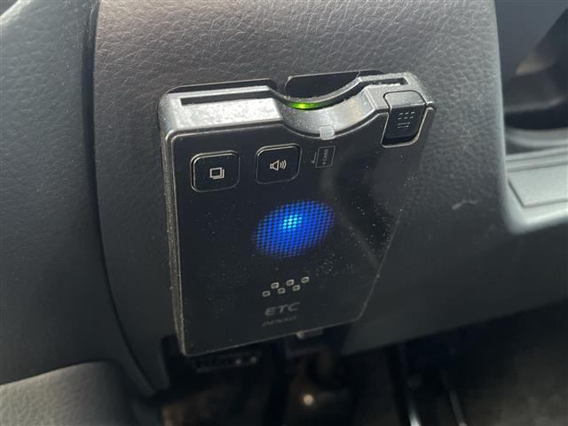 ワゴンＲスティングレー Ｘ　４ＷＤ　社外ナビ　フルセグ／ＣＤ／ＤＶＤ／ラジオ　プッシュスタート　シートヒーター　ＨＩＤヘッドライト　フォグランプ　ＥＴＣ　アームレスト　フロアマット　ドアバイザー（12枚目）