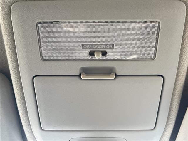 ワゴンＲスティングレー Ｘ　４ＷＤ　社外ナビ　フルセグ／ＣＤ／ＤＶＤ／ラジオ　プッシュスタート　シートヒーター　ＨＩＤヘッドライト　フォグランプ　ＥＴＣ　アームレスト　フロアマット　ドアバイザー（19枚目）