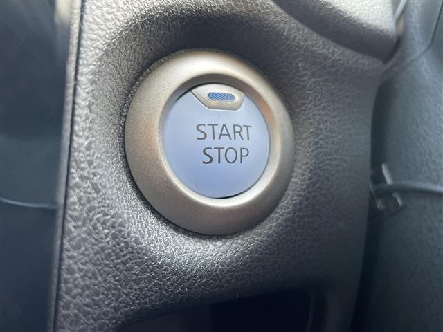 ノート e-パワー B FOUR 4WD 社外ナビ ワンセグ/CD/DVD/BT/ラジオ アラウンドビューカメラ デジタルインナーミラー エマージェンシーブレーキ レーンキープアシスト プッシュスタート スマートキー(11枚目)