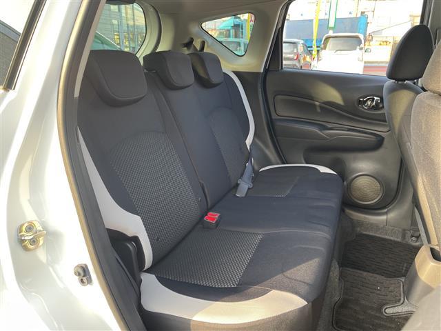 ノート e-パワー B FOUR 4WD 社外ナビ ワンセグ/CD/DVD/BT/ラジオ アラウンドビューカメラ デジタルインナーミラー エマージェンシーブレーキ レーンキープアシスト プッシュスタート スマートキー(24枚目)