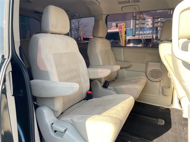 デリカD:5 D パワーパッケージ 4WD 社外ナビ フルセグ/CD/DVD/ラジオ/iPod バックカメラ クルーズコントロール 両側パワースライドドア フロントシートヒーター パドルシフト ETC フロアマット(21枚目)