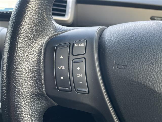 フリード G プレミアムエディション 4WD 社外SDナビ フルセグ/CD/DVD/BT/ラジオ バックカメラ 両側パワースライドドア クルーズコントロール ステアリングスイッチ ワイパーデアイザー ETC スマートキー(11枚目)