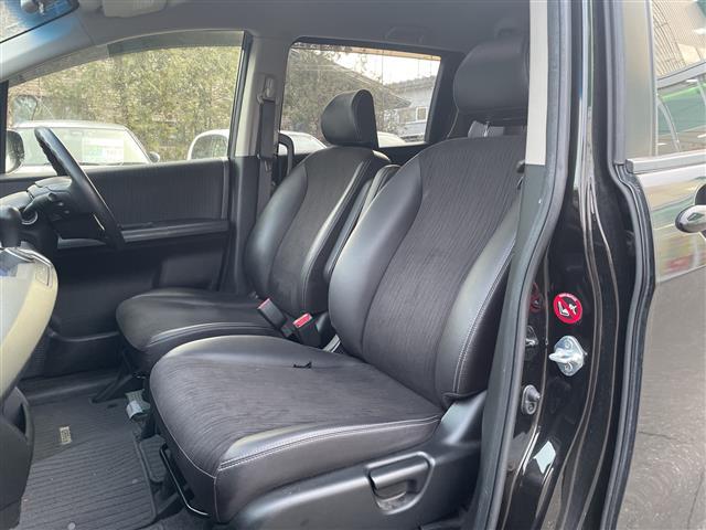 フリード G プレミアムエディション 4WD 社外SDナビ フルセグ/CD/DVD/BT/ラジオ バックカメラ 両側パワースライドドア クルーズコントロール ステアリングスイッチ ワイパーデアイザー ETC スマートキー(24枚目)