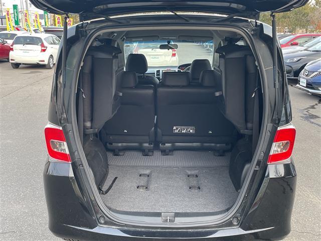 フリード G プレミアムエディション 4WD 社外SDナビ フルセグ/CD/DVD/BT/ラジオ バックカメラ 両側パワースライドドア クルーズコントロール ステアリングスイッチ ワイパーデアイザー ETC スマートキー(29枚目)