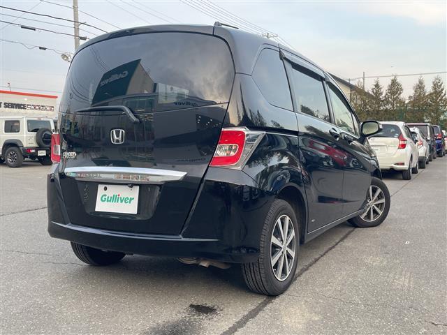 フリード G プレミアムエディション 4WD 社外SDナビ フルセグ/CD/DVD/BT/ラジオ バックカメラ 両側パワースライドドア クルーズコントロール ステアリングスイッチ ワイパーデアイザー ETC スマートキー(36枚目)