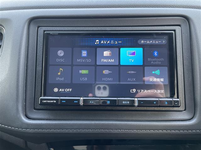 ヴェゼル ハイブリッドＸ・ホンダセンシング　４ＷＤ　前後ドライブレコーダー　社外ＳＤナビ　フルセグ／ＣＤ／ＤＶＤ／ＢＴ／ラジオ　バックカメラ　ホンダセンシング　レーダークルーズコントロール　レーンキープアシスト　ワイパーデアイサー（7枚目）