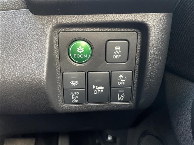 ヴェゼル ハイブリッドＸ・ホンダセンシング　４ＷＤ　前後ドライブレコーダー　社外ＳＤナビ　フルセグ／ＣＤ／ＤＶＤ／ＢＴ／ラジオ　バックカメラ　ホンダセンシング　レーダークルーズコントロール　レーンキープアシスト　ワイパーデアイサー（10枚目）