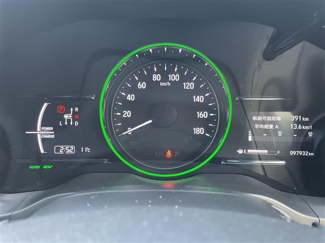 ヴェゼル ハイブリッドＸ・ホンダセンシング　４ＷＤ　前後ドライブレコーダー　社外ＳＤナビ　フルセグ／ＣＤ／ＤＶＤ／ＢＴ／ラジオ　バックカメラ　ホンダセンシング　レーダークルーズコントロール　レーンキープアシスト　ワイパーデアイサー（12枚目）