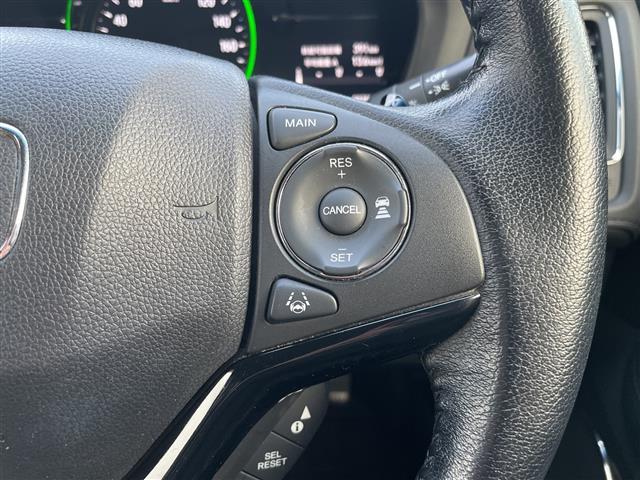 ヴェゼル ハイブリッドＸ・ホンダセンシング　４ＷＤ　前後ドライブレコーダー　社外ＳＤナビ　フルセグ／ＣＤ／ＤＶＤ／ＢＴ／ラジオ　バックカメラ　ホンダセンシング　レーダークルーズコントロール　レーンキープアシスト　ワイパーデアイサー（16枚目）