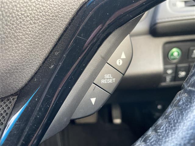 ヴェゼル ハイブリッドＸ・ホンダセンシング　４ＷＤ　前後ドライブレコーダー　社外ＳＤナビ　フルセグ／ＣＤ／ＤＶＤ／ＢＴ／ラジオ　バックカメラ　ホンダセンシング　レーダークルーズコントロール　レーンキープアシスト　ワイパーデアイサー（18枚目）