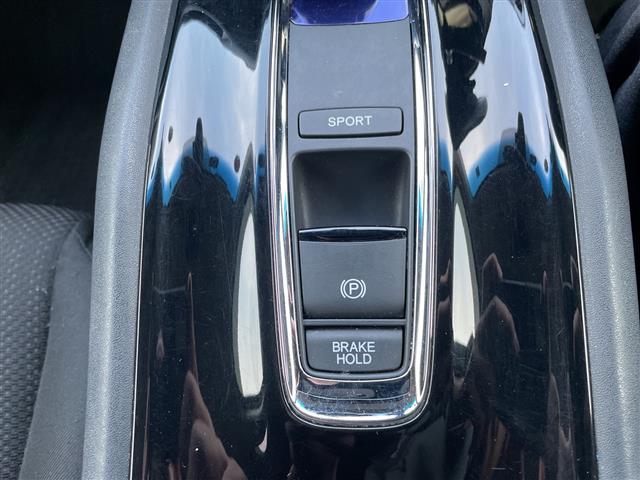 ヴェゼル ハイブリッドＸ・ホンダセンシング　４ＷＤ　前後ドライブレコーダー　社外ＳＤナビ　フルセグ／ＣＤ／ＤＶＤ／ＢＴ／ラジオ　バックカメラ　ホンダセンシング　レーダークルーズコントロール　レーンキープアシスト　ワイパーデアイサー（21枚目）