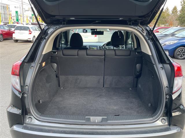 ヴェゼル ハイブリッドＸ・ホンダセンシング　４ＷＤ　前後ドライブレコーダー　社外ＳＤナビ　フルセグ／ＣＤ／ＤＶＤ／ＢＴ／ラジオ　バックカメラ　ホンダセンシング　レーダークルーズコントロール　レーンキープアシスト　ワイパーデアイサー（27枚目）