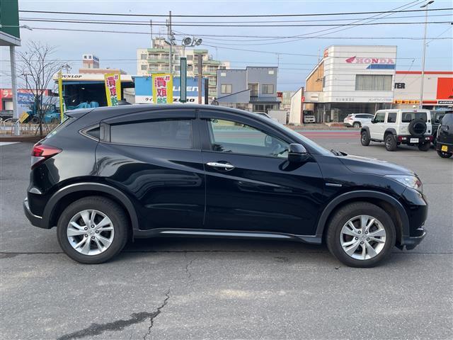 ヴェゼル ハイブリッドＸ・ホンダセンシング　４ＷＤ　前後ドライブレコーダー　社外ＳＤナビ　フルセグ／ＣＤ／ＤＶＤ／ＢＴ／ラジオ　バックカメラ　ホンダセンシング　レーダークルーズコントロール　レーンキープアシスト　ワイパーデアイサー（31枚目）