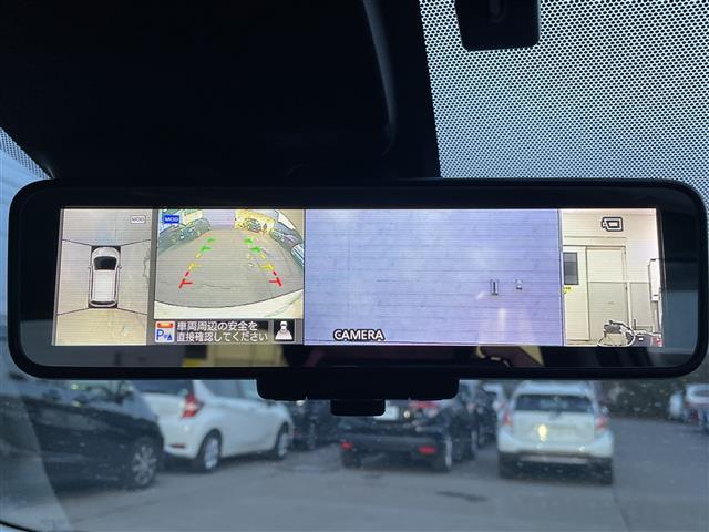 ノート ｅ－パワー　Ｂ　ＦＯＵＲ　４ＷＤ　社外オーディオ　ＣＤ／ＡＵＸ／ラジオ　デジタルインナーミラー　エマージェンシーブレーキ　レーンキープアシスト　オートマチックハイビーム　プッシュスタート　スマートキー　フロアマット（4枚目）