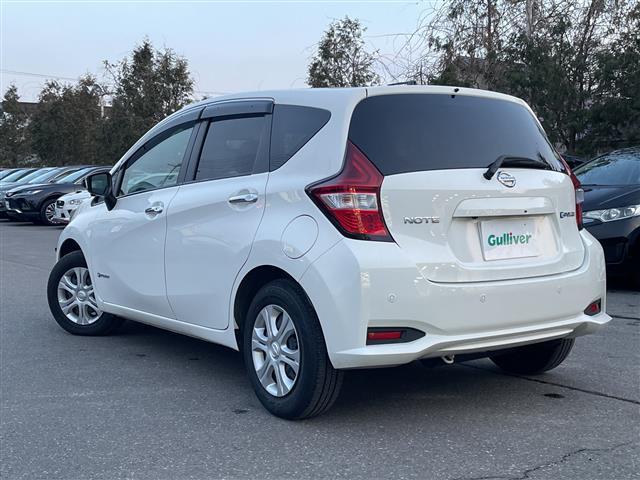 ノート ｅ－パワー　Ｂ　ＦＯＵＲ　４ＷＤ　社外オーディオ　ＣＤ／ＡＵＸ／ラジオ　デジタルインナーミラー　エマージェンシーブレーキ　レーンキープアシスト　オートマチックハイビーム　プッシュスタート　スマートキー　フロアマット（36枚目）