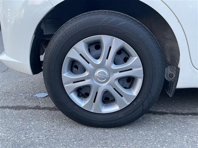 ノート ｅ－パワー　Ｂ　ＦＯＵＲ　４ＷＤ　社外オーディオ　ＣＤ／ＡＵＸ／ラジオ　デジタルインナーミラー　エマージェンシーブレーキ　レーンキープアシスト　オートマチックハイビーム　プッシュスタート　スマートキー　フロアマット（40枚目）