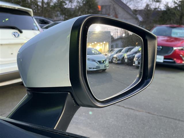 ノート ｅ－パワー　Ｂ　ＦＯＵＲ　４ＷＤ　社外オーディオ　ＣＤ／ＡＵＸ／ラジオ　デジタルインナーミラー　エマージェンシーブレーキ　レーンキープアシスト　オートマチックハイビーム　プッシュスタート　スマートキー　フロアマット（41枚目）