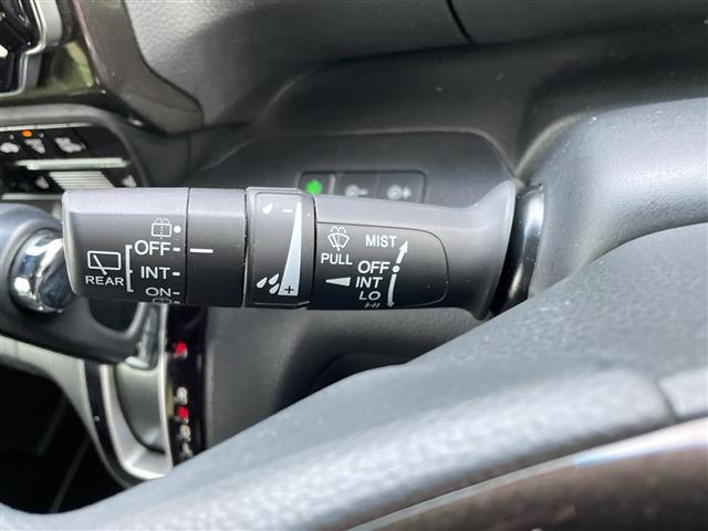 Ｎ－ＢＯＸカスタム Ｇ・Ｌホンダセンシング　４ＷＤ　純正ＳＤナビ　フルセグ／ＣＤ／ＤＶＤ／ＢＴ／ラジオ　バックカメラ　ホンダセンシング　レーダークルーズコントロール　レーンキープアシスト　オートマチックハイビーム　フロントシートヒーター（7枚目）