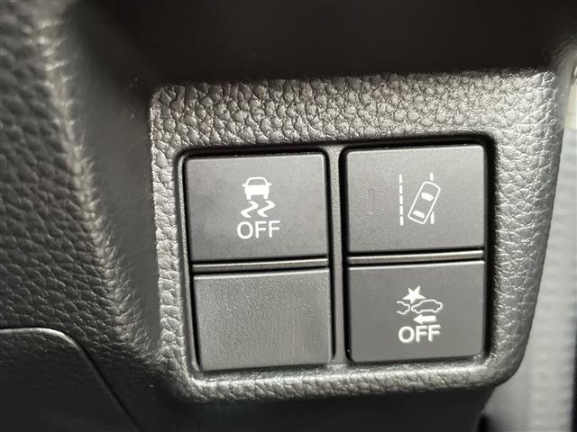 Ｎ－ＢＯＸカスタム Ｇ・Ｌホンダセンシング　４ＷＤ　純正ＳＤナビ　フルセグ／ＣＤ／ＤＶＤ／ＢＴ／ラジオ　バックカメラ　ホンダセンシング　レーダークルーズコントロール　レーンキープアシスト　オートマチックハイビーム　フロントシートヒーター（22枚目）
