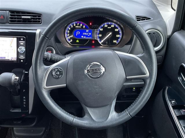 デイズ ハイウェイスター　Ｘ　４ＷＤ　社外ＳＤナビ　フルセグ／ＣＤ／ＤＶＤ／ＢＴ／ラジオ　アラウンドビューカメラ　ドライブレコーダー　シートヒーター　エマージェンシーブレーキ　オートマチックハイビーム　アイドリングストップ（13枚目）