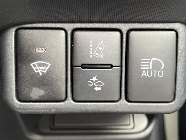 アクア Ｓ　スタイルブラック　純正ナビ　ワンセグ／ＢＴ／ＣＤ／ラジオ　バックカメラ　スタッドレスキャップ付積込　ステアリングスイッチ　トヨタセーフティセンス　レーンキープアシスト　オートマチックハイビーム　ＬＥＤライト（5枚目）