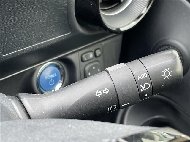 アクア Ｓ　スタイルブラック　純正ナビ　ワンセグ／ＢＴ／ＣＤ／ラジオ　バックカメラ　スタッドレスキャップ付積込　ステアリングスイッチ　トヨタセーフティセンス　レーンキープアシスト　オートマチックハイビーム　ＬＥＤライト（16枚目）