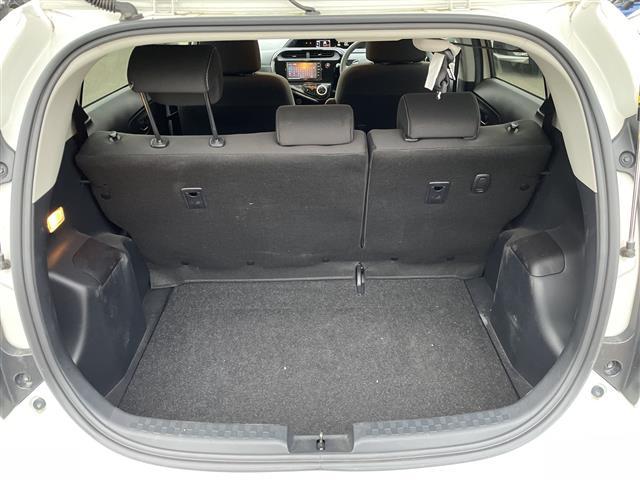 アクア Ｓ　スタイルブラック　純正ナビ　ワンセグ／ＢＴ／ＣＤ／ラジオ　バックカメラ　スタッドレスキャップ付積込　ステアリングスイッチ　トヨタセーフティセンス　レーンキープアシスト　オートマチックハイビーム　ＬＥＤライト（27枚目）