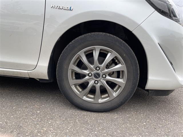 アクア Ｓ　スタイルブラック　純正ナビ　ワンセグ／ＢＴ／ＣＤ／ラジオ　バックカメラ　スタッドレスキャップ付積込　ステアリングスイッチ　トヨタセーフティセンス　レーンキープアシスト　オートマチックハイビーム　ＬＥＤライト（40枚目）