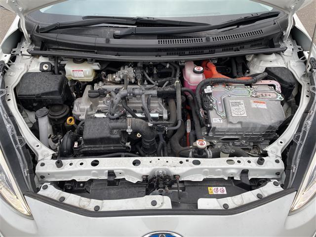 アクア Ｓ　スタイルブラック　純正ナビ　ワンセグ／ＢＴ／ＣＤ／ラジオ　バックカメラ　スタッドレスキャップ付積込　ステアリングスイッチ　トヨタセーフティセンス　レーンキープアシスト　オートマチックハイビーム　ＬＥＤライト（42枚目）