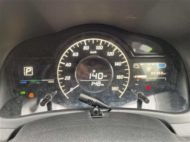 ノート e-パワー X FOUR 4WD ドライブレコーダー 社外SDナビ ワンセグ/CD/BT/ラジオ バックカメラ エマージェンシーブレーキ レーンキープアシスト パーキングソナー スマートキー プッシュスタート(7枚目)