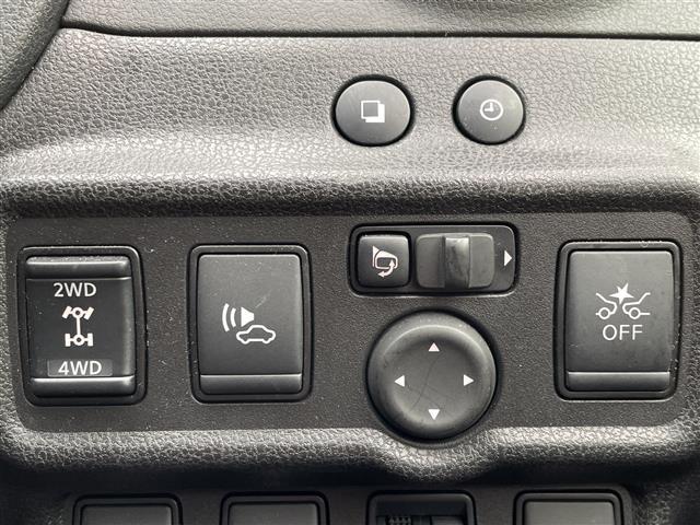 ノート e-パワー X FOUR 4WD ドライブレコーダー 社外SDナビ ワンセグ/CD/BT/ラジオ バックカメラ エマージェンシーブレーキ レーンキープアシスト パーキングソナー スマートキー プッシュスタート(11枚目)