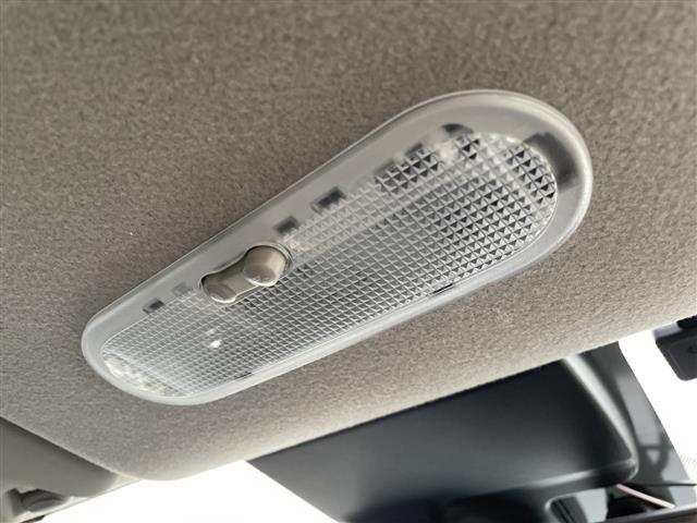 ノート e-パワー X FOUR 4WD ドライブレコーダー 社外SDナビ ワンセグ/CD/BT/ラジオ バックカメラ エマージェンシーブレーキ レーンキープアシスト パーキングソナー スマートキー プッシュスタート(18枚目)