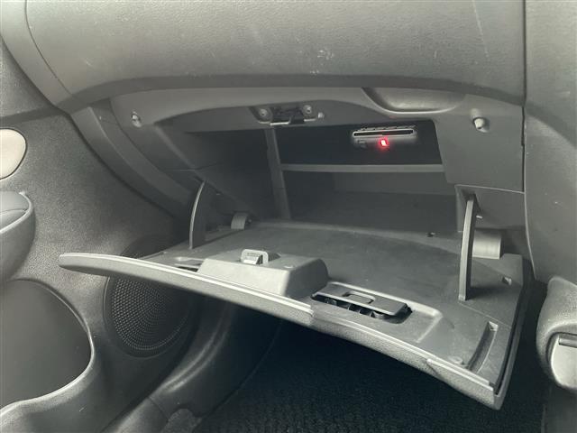 ノート e-パワー X FOUR 4WD ドライブレコーダー 社外SDナビ ワンセグ/CD/BT/ラジオ バックカメラ エマージェンシーブレーキ レーンキープアシスト パーキングソナー スマートキー プッシュスタート(20枚目)