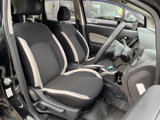 ノート e-パワー X FOUR 4WD ドライブレコーダー 社外SDナビ ワンセグ/CD/BT/ラジオ バックカメラ エマージェンシーブレーキ レーンキープアシスト パーキングソナー スマートキー プッシュスタート(22枚目)