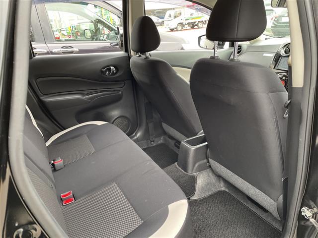 ノート e-パワー X FOUR 4WD ドライブレコーダー 社外SDナビ ワンセグ/CD/BT/ラジオ バックカメラ エマージェンシーブレーキ レーンキープアシスト パーキングソナー スマートキー プッシュスタート(28枚目)