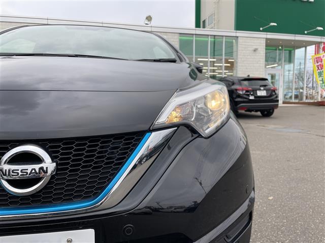 ノート e-パワー X FOUR 4WD ドライブレコーダー 社外SDナビ ワンセグ/CD/BT/ラジオ バックカメラ エマージェンシーブレーキ レーンキープアシスト パーキングソナー スマートキー プッシュスタート(39枚目)