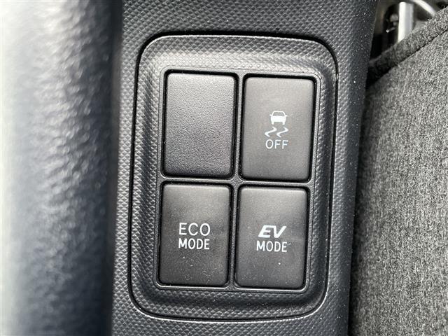 アクア Ｘ－アーバン　アルパイン製ＳＤナビ　フルセグ／ＣＤ／ＤＶＤ／ＢＴ／ＳＤ／ラジオ　バックカメラ　ドライブレコーダー　プッシュスタート　スマートキー　寒冷地仕様　ワイパーデアイサー　ハーフレザーシート（9枚目）