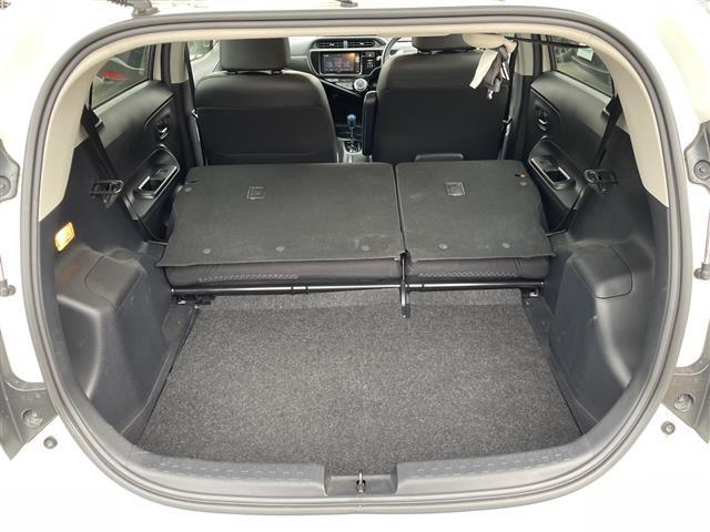 アクア Ｘ－アーバン　アルパイン製ＳＤナビ　フルセグ／ＣＤ／ＤＶＤ／ＢＴ／ＳＤ／ラジオ　バックカメラ　ドライブレコーダー　プッシュスタート　スマートキー　寒冷地仕様　ワイパーデアイサー　ハーフレザーシート（28枚目）