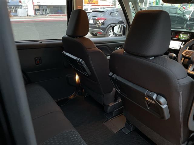 ルーミー カスタムG 4WD 純正SDナビ フルセグ/CD/DVD/BT/ラジオ 全方位カメラ 純正エンジンスターター フロントシートヒーター 両側パワースライドドア スマートアシスト オートクルーズコントロール(29枚目)