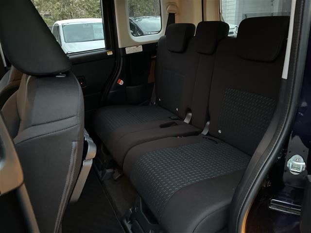 ルーミー カスタムG 4WD 純正SDナビ フルセグ/CD/DVD/BT/ラジオ 全方位カメラ 純正エンジンスターター フロントシートヒーター 両側パワースライドドア スマートアシスト オートクルーズコントロール(30枚目)