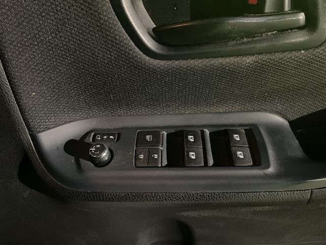 ノア X 純正ナビ(AM,FM,BT,フルセグTV,SD,CD,DVD) 両側パワースライドドア ETC スロープボタン アイドリングストップ 積込冬タイヤ エコモードボタン オートライト バックカメラ(19枚目)