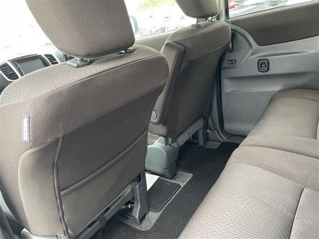 デリカＤ：２ Ｓ　社外ナビ（ＡＭ、ＦＭ、ＣＤ、ＤＶＤ）　積込冬タイヤ　両側パワースライドドア　ＥＴＣ　バックカメラ　４ＷＤ　ＨＩＤヘッドライト　電格ミラー（24枚目）