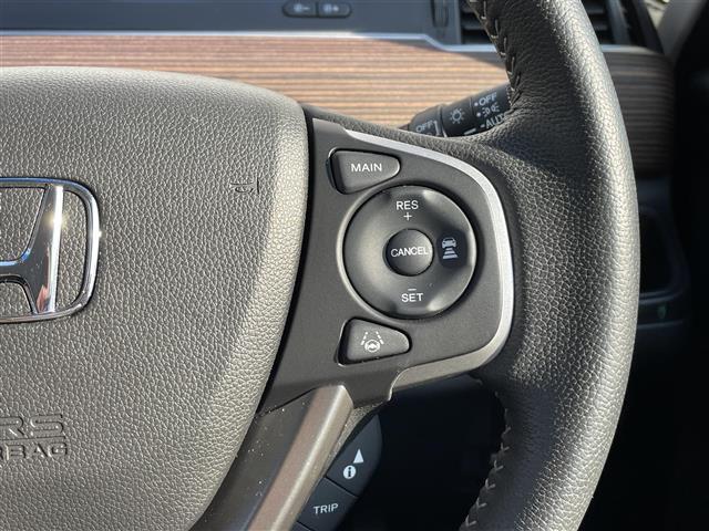フリード＋ クロスター　寒冷地仕様　純正ＳＤメモリーナビ　バックカメラ　フルセグＴＶ　Ｂｌｕｅｔｏｏｔｈ／ＵＳＢ　シートヒーター（Ｄ／Ｎ）　両側パワースライドドア　ＥＴＣ（新セキュリティ対応）　レーダークルーズコントロール（15枚目）