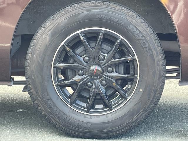 ＮＶ３５０キャラバンバン ロングプレミアムＧＸ　禁煙車　ワンオーナー　エマブレ　横滑り防止装置　ＬＥＤオートライト　社外ナビＴＶ　ビルトインＥＴＣ　ＡＡＣ　レザー調シートカバー付　社外１５インチＡＷスタッドレス　純正ＡＷタイヤ車載　スマートキー（44枚目）