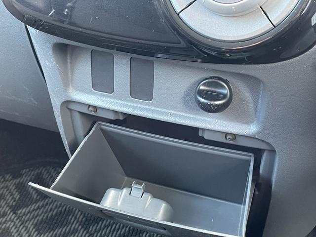 タント カスタムXリミテッド 純正HDDナビ ワンセグTV CD/DVD再生 Bluetooth 助手席側パワースライドドア ベンチシート 純正フロアマット 純正14インチアルミホイール HIDヘッドライト スマートキー(22枚目)