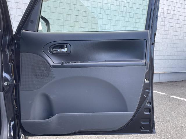 タント カスタムXリミテッド 純正HDDナビ ワンセグTV CD/DVD再生 Bluetooth 助手席側パワースライドドア ベンチシート 純正フロアマット 純正14インチアルミホイール HIDヘッドライト スマートキー(32枚目)